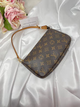 Load image into Gallery viewer, Pochette Accesories SKU6250
