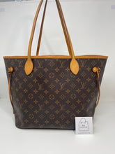 Load image into Gallery viewer, Neverfull MM Cherry Red SKU1177