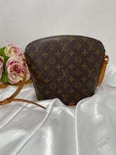 Load image into Gallery viewer, Drouot Crossbody SKU6244