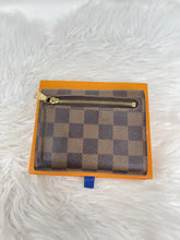 Load image into Gallery viewer, Koala DE Wallet SKU6106
