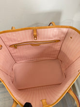 Load image into Gallery viewer, Neverfull MM Azur SKU6288
