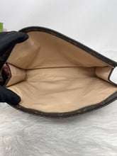 Load image into Gallery viewer, Toiletry 26 SKU6324