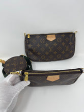 Load image into Gallery viewer, MULTI POCHETTE SKU1239