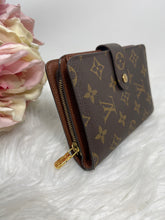Load image into Gallery viewer, Compact Organizer Wallet SKU6330