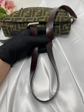 Load image into Gallery viewer, Fendi SKU6255