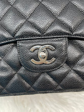 Load image into Gallery viewer, Chanel Classic Jumbo SHW