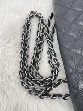 Load image into Gallery viewer, Chanel Classic Jumbo SHW SKU6002