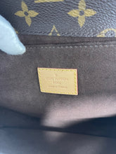 Load image into Gallery viewer, Pochette Metis Monogram SKU880
