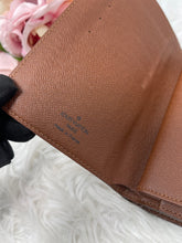 Load image into Gallery viewer, Compact Organizer Wallet SKU6330