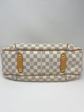 Load image into Gallery viewer, Galleria PM SKU1242