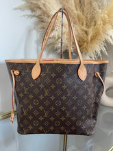 Load image into Gallery viewer, Neverfull MM Cerise SKU6340