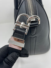 Load image into Gallery viewer, Givenchy Antigona SM SKU734