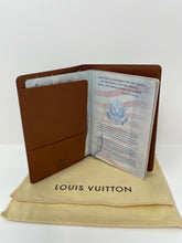 Load image into Gallery viewer, Passport Holder SKU1150