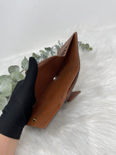 Load image into Gallery viewer, Elise Wallet SKU6105