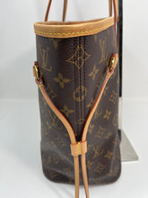 Load image into Gallery viewer, Neverfull MM Pivione SKU1505