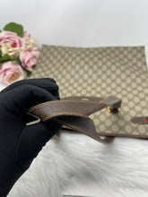 Load image into Gallery viewer, Gucci Vintage Tote SKU6129