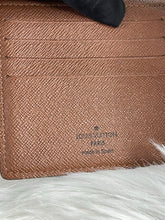 Load image into Gallery viewer, Men’s Wallet Monogram SKU816
