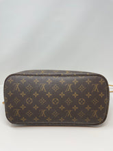 Load image into Gallery viewer, Neverfull MM Monogram