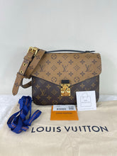 Load image into Gallery viewer, Pochette Metis Reverse SKU858