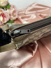 Load image into Gallery viewer, Gucci Pouch SKU6225