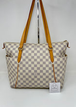 Load image into Gallery viewer, Totally MM Azur SKU1198