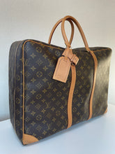 Load image into Gallery viewer, Sirius 50 Soft Sided Suitcase Monogram