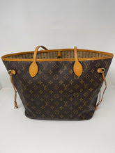 Load image into Gallery viewer, Neverfull MM SKU1238