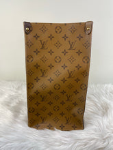 Load image into Gallery viewer, On The Go GM SKU725