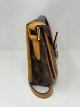 Load image into Gallery viewer, Menilmontant Pm Monogram