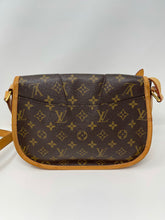 Load image into Gallery viewer, Menilmontant PM Monogram