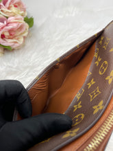 Load image into Gallery viewer, Orsay Clutch SKU6337