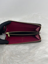 Load image into Gallery viewer, Clemence Fushia SKU6146