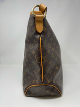 Load image into Gallery viewer, Delightful MM Monogram