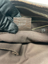 Load image into Gallery viewer, Gucci Sherry Line Crossbody