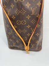 Load image into Gallery viewer, Neverfull GM Pivione SKU1000