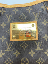 Load image into Gallery viewer, Galleria PM Monogram