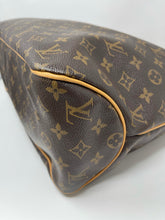 Load image into Gallery viewer, Delightful MM Monogram