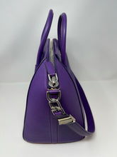 Load image into Gallery viewer, Givenchy Antigona Large SKU800