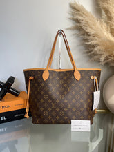 Load image into Gallery viewer, Neverfull MM Pivione SKU6267