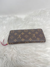 Load image into Gallery viewer, Clemence Fushia SKU6146