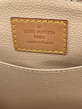 Load image into Gallery viewer, Demi Ronde SKU1620