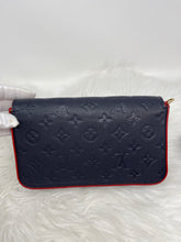 Load image into Gallery viewer, Felicie Pochette Empreinte SKU1542