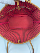 Load image into Gallery viewer, Neverfull MM Cherry Red SKU1177