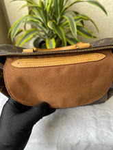 Load image into Gallery viewer, Speedy 25 Monogram SKU743