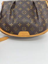 Load image into Gallery viewer, Menilmontant PM SKU856