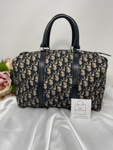Load image into Gallery viewer, Dior Boston 25 SKU6258