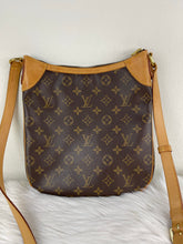 Load image into Gallery viewer, Odeon PM Monogram SKU726