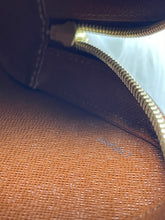 Load image into Gallery viewer, Orsay Clutch SKU6337