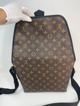 Load image into Gallery viewer, Messenger Magnetic Bag SKU1507