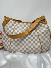 Load image into Gallery viewer, Galleria PM Azur SKU6280